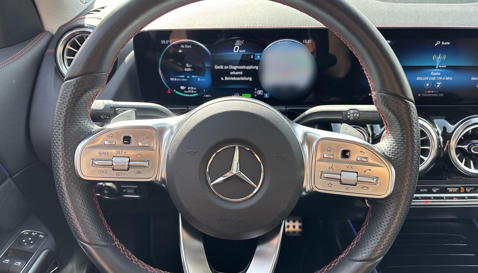 Mercedes-Benz EQA AMG Line 8