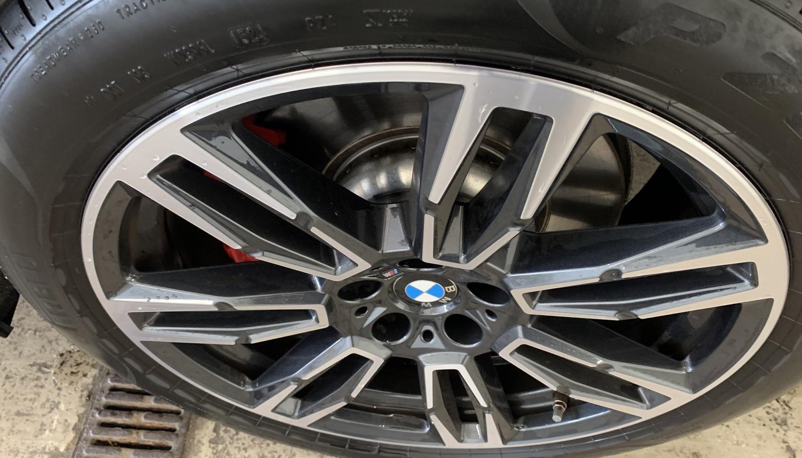 BMW 5 M Sport Pro 10