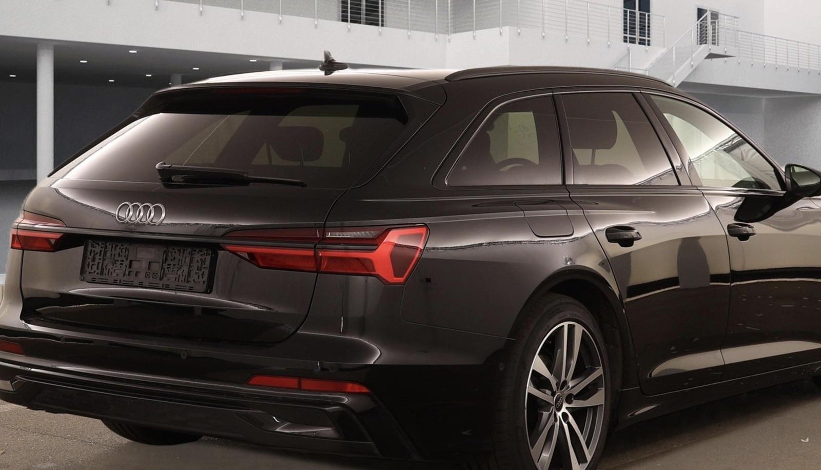 Audi A6 S-Line Ext. 2