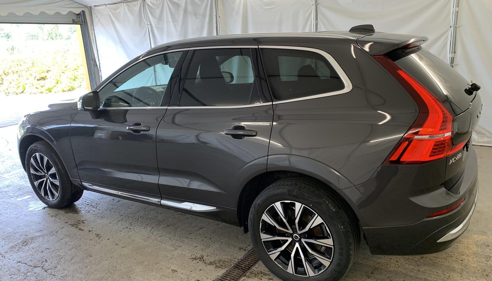 Volvo XC60 Plus Bright AWD 8