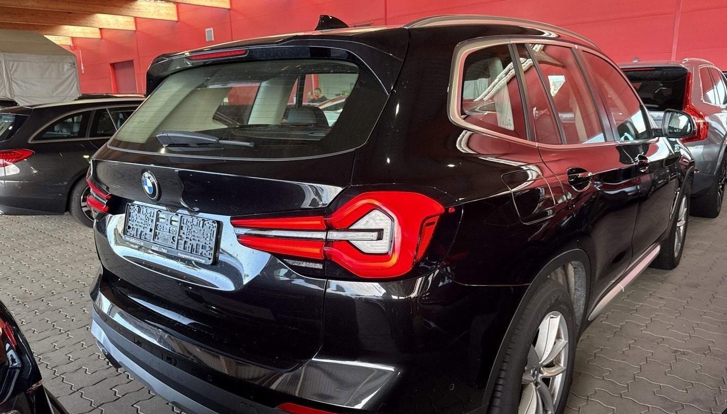 BMW X3 xDrive COCKP-PRO/LEDER/AKMERA/AHK 2