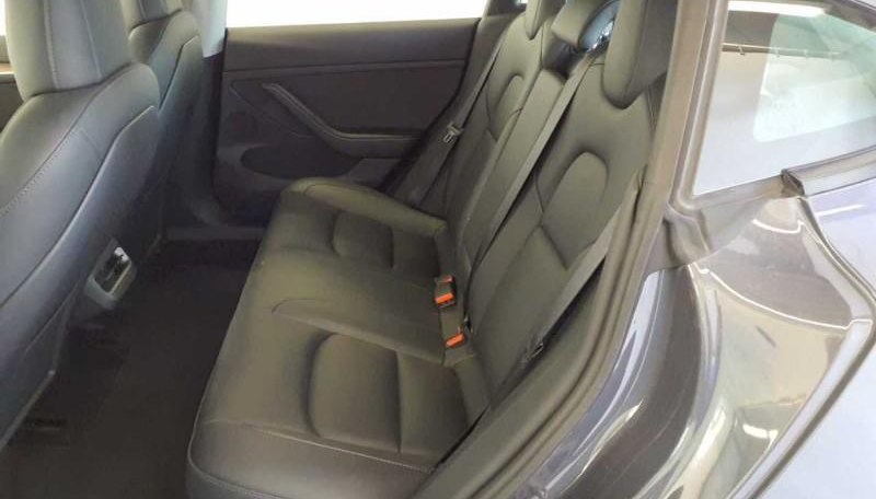 Tesla Model 3 Long Range Dual AWD 6