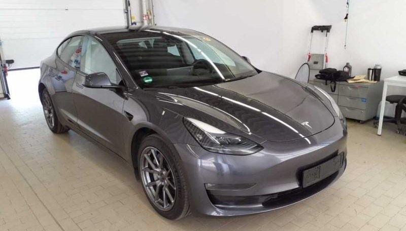 Tesla Model 3 Long Range Dual AWD 7