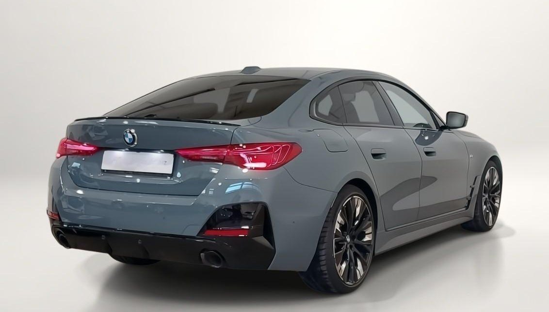 BMW 4 M Sport Pro 4
