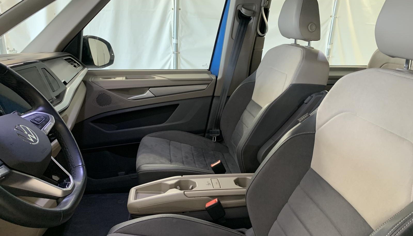 Volkswagen Multivan Life 10