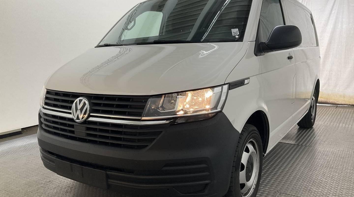 Volkswagen Transporter FWD