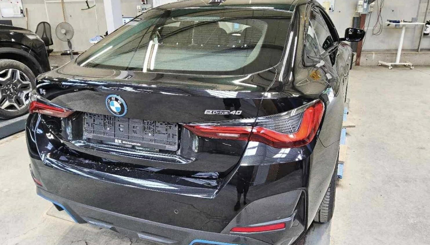 BMW i4 M Sport 2