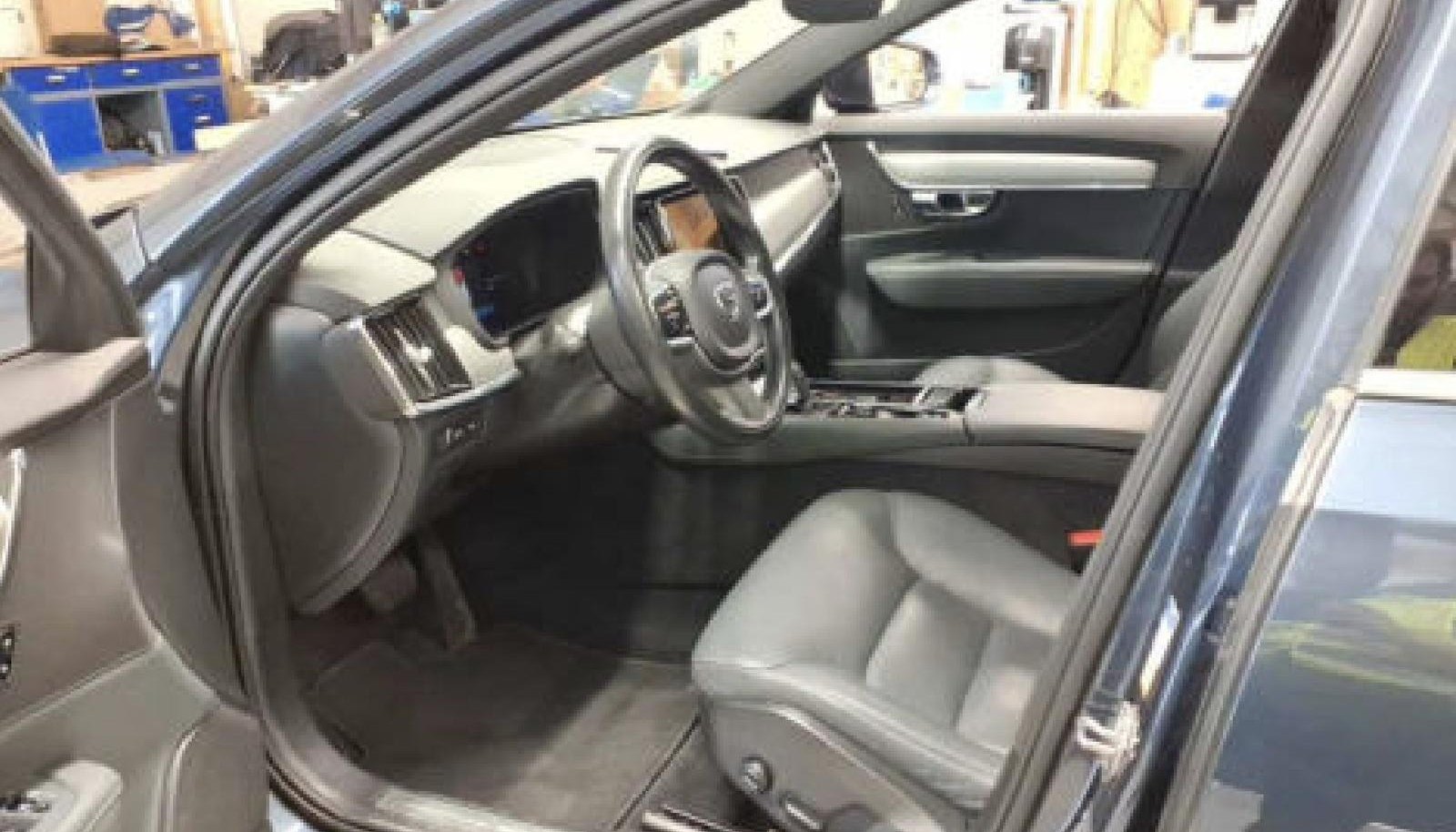 Volvo V90 Inscription Expression PlugIn AWD 6