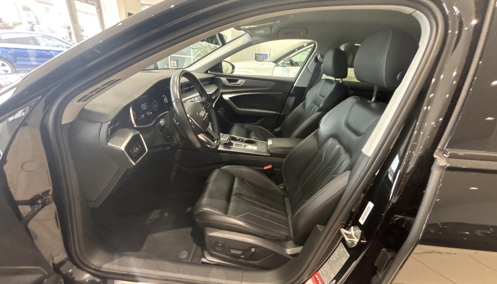 Audi A6 Sport 3