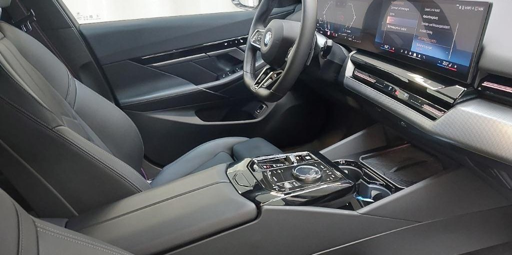 BMW 5 M Sport Pro 7