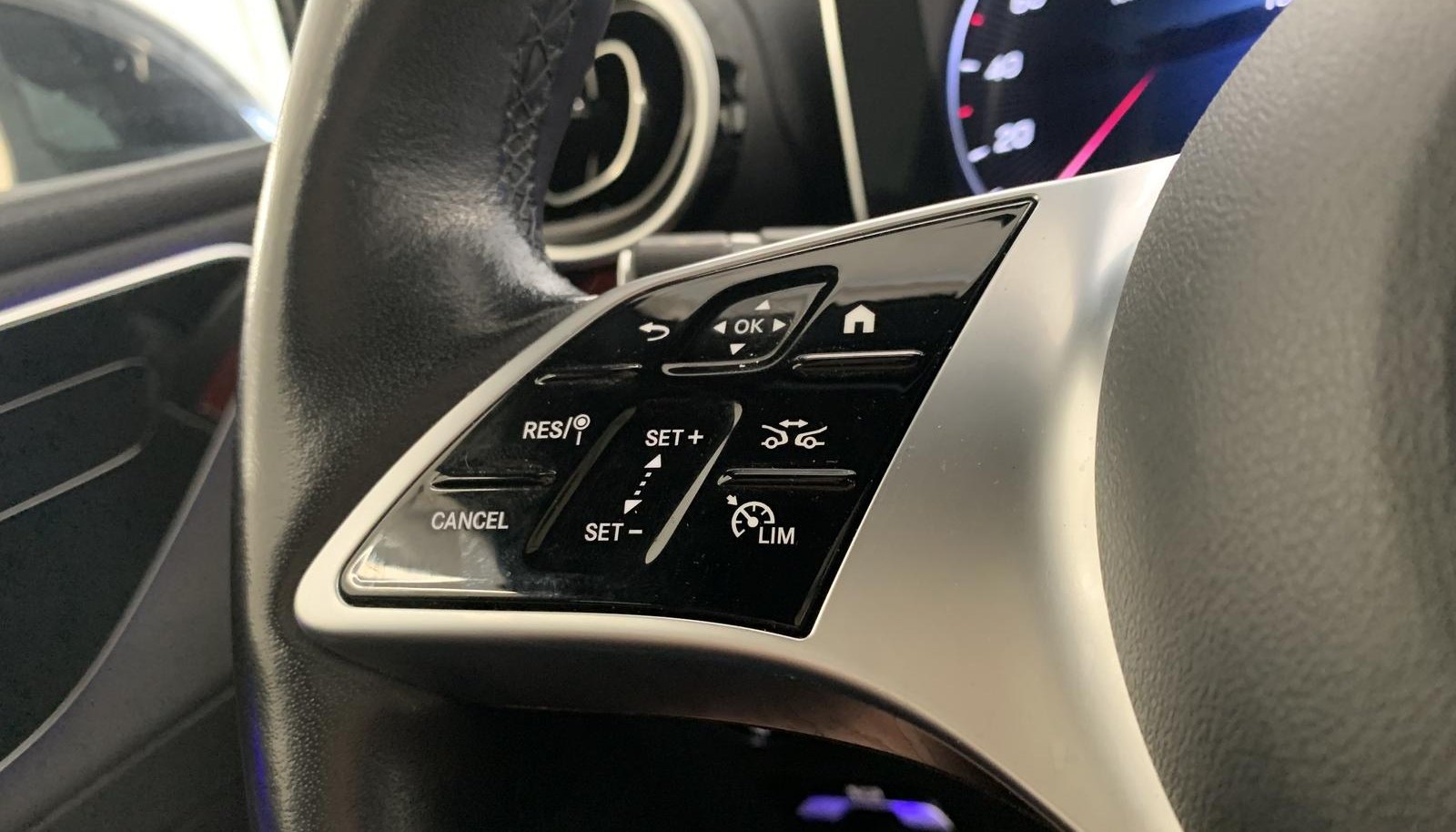 Mercedes-Benz GLC Avantgarde 12
