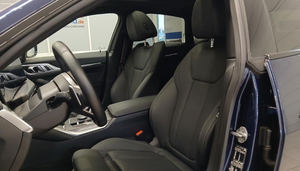 BMW 4 M Sport Pro 8