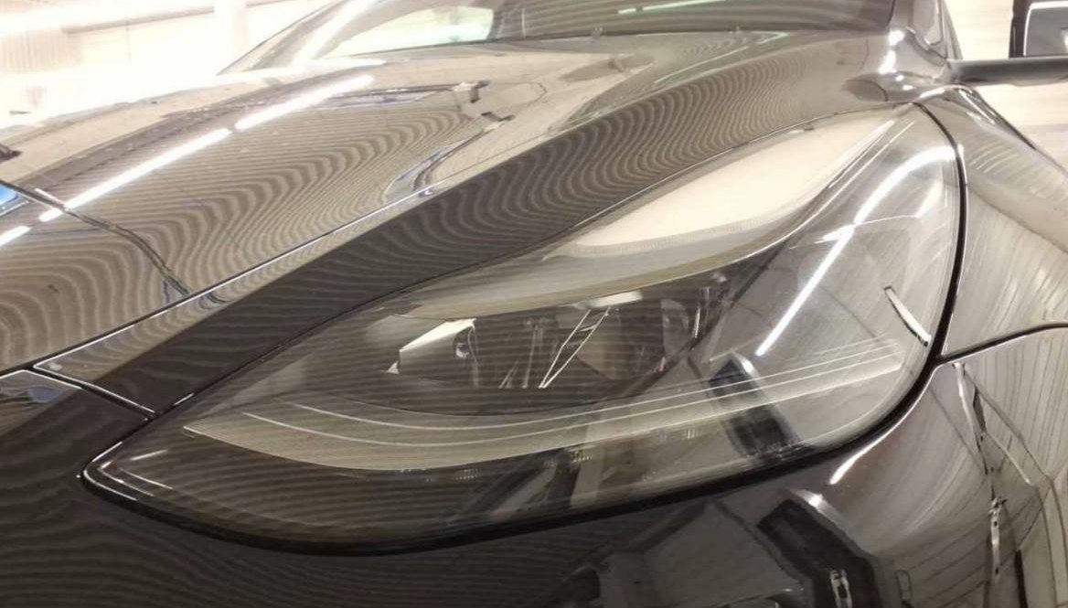 Tesla Model Y Long Range Dual AWD 11