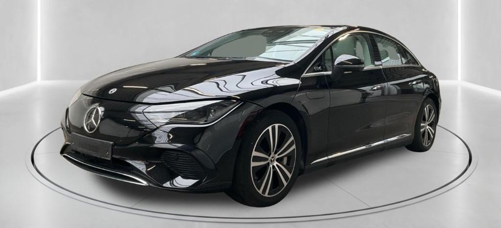 Mercedes-Benz EQE Avantgarde