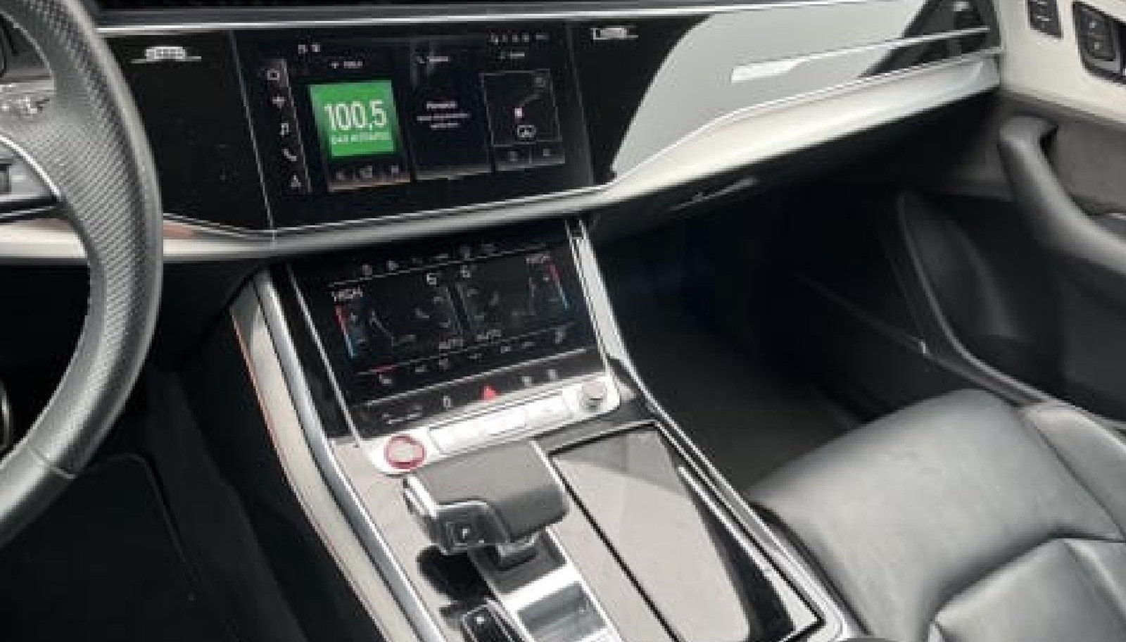 Audi SQ8 4.0 TFSI quattro 5