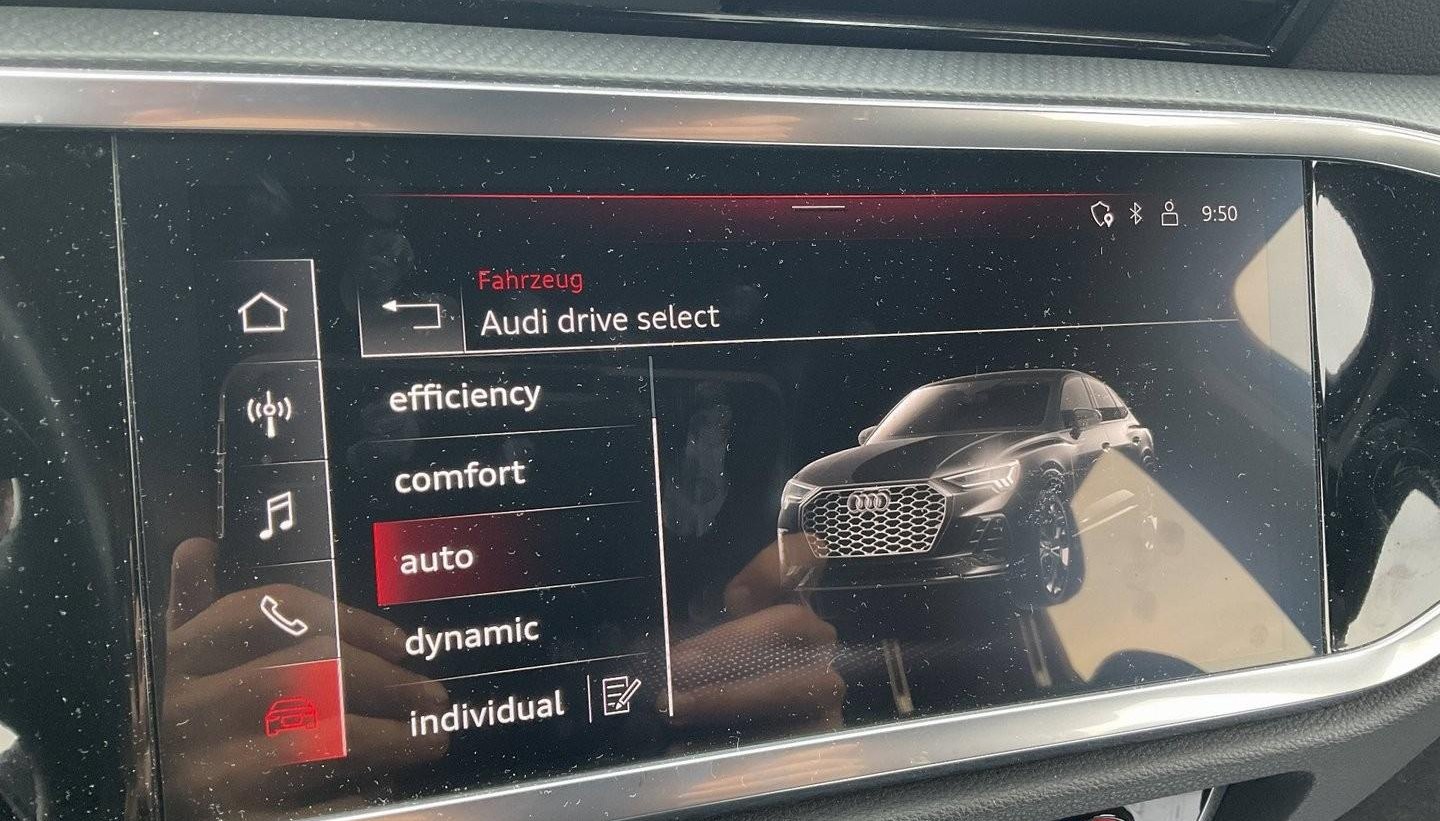 Audi Q3 quattro Sport BLACK/ACC+/LED+/KAM 8