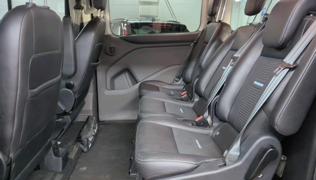 Ford Tourneo Custom 320 L1 Tourneo Active 6