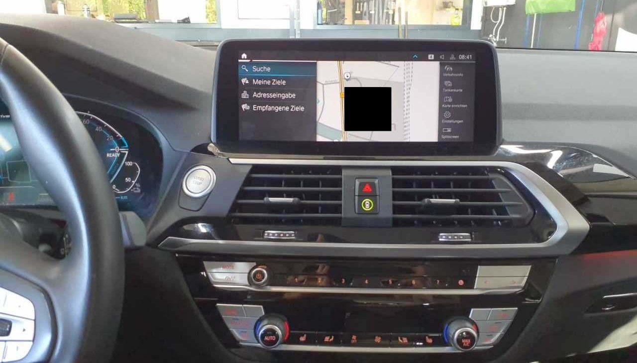 BMW X3 xLine 8