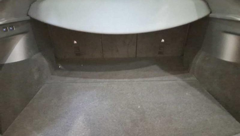 Tesla Model Y Basis RWD 8