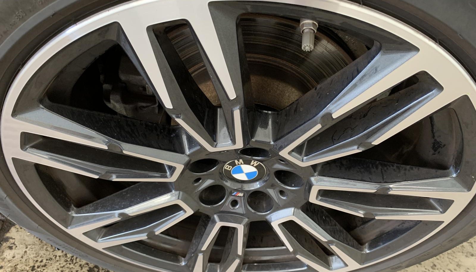 BMW 5 M Sport 8