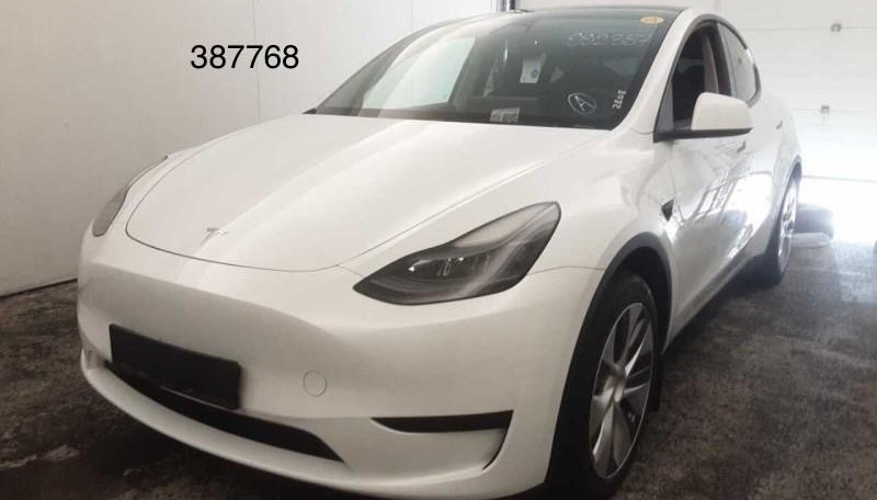 Tesla Model Y Basis RWD
