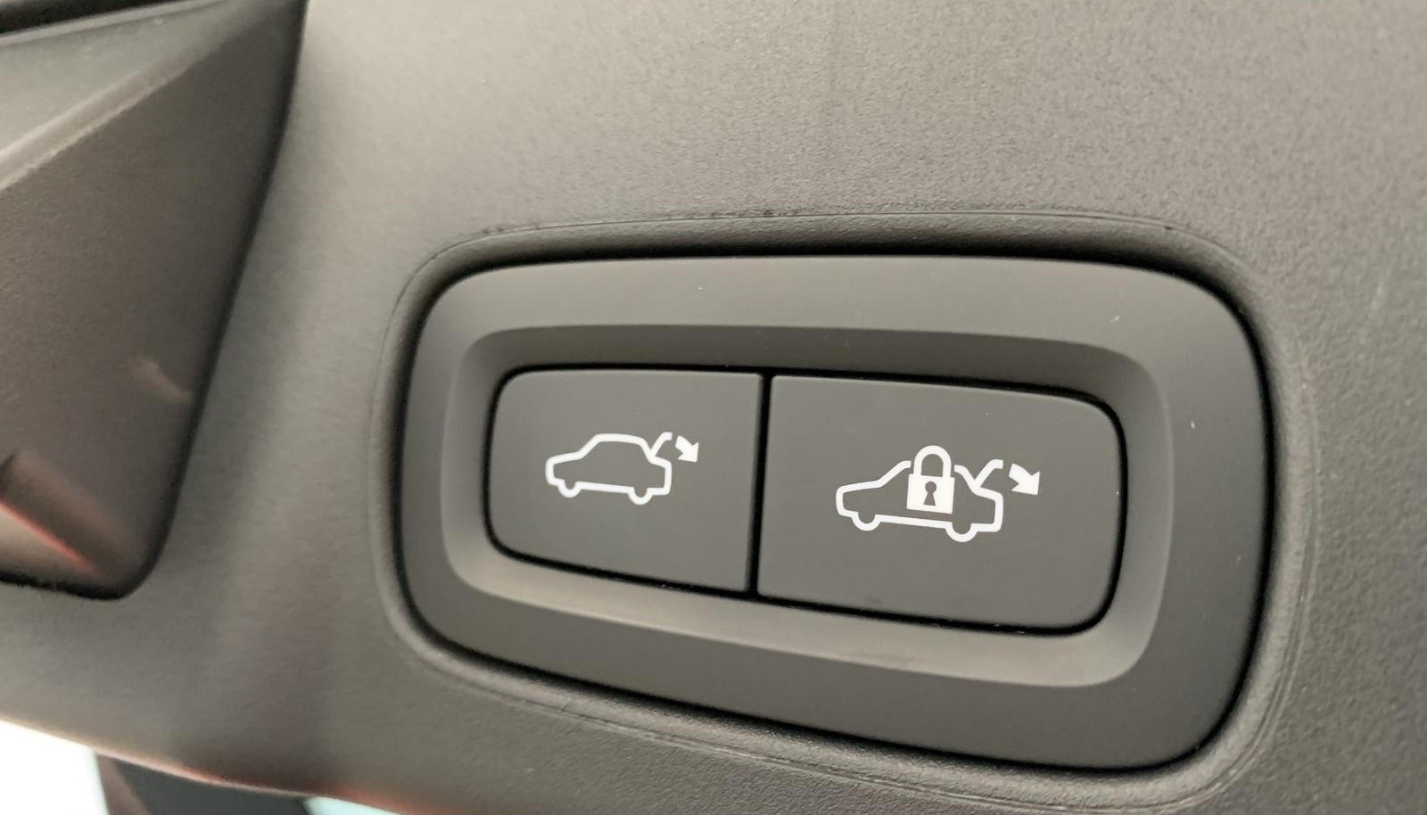 Volvo V90 Inscription Recharge PHEV AWD 6