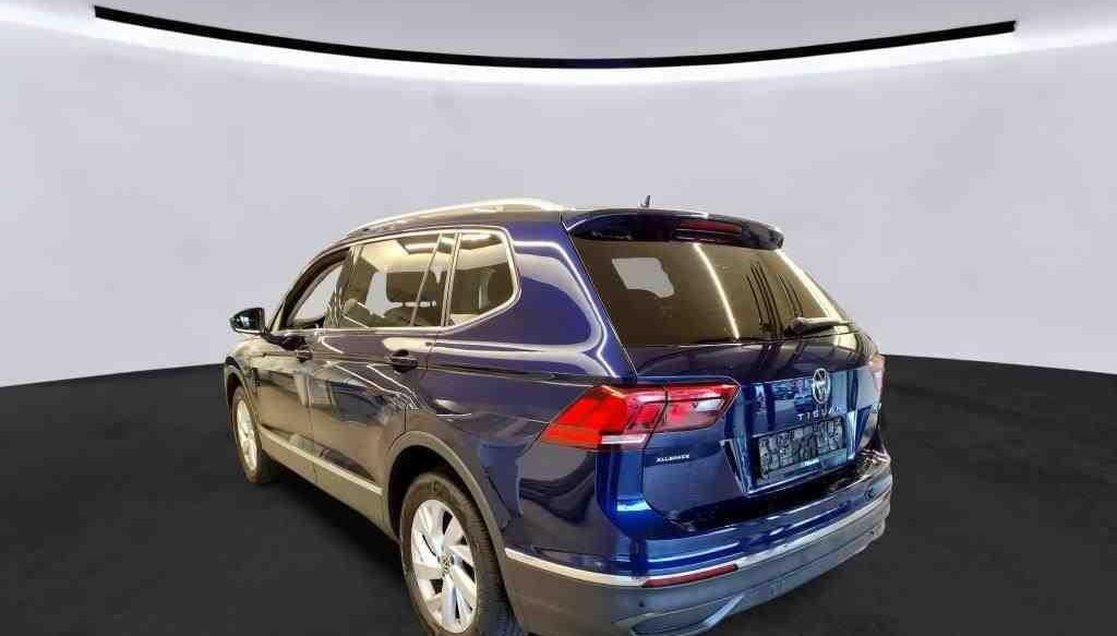 Volkswagen Tiguan Allspace Life 9