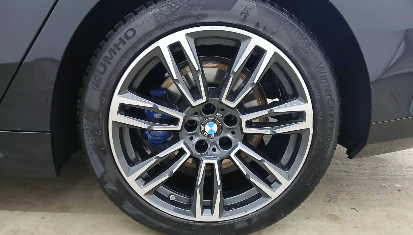 BMW 5 M Sport Pro 11