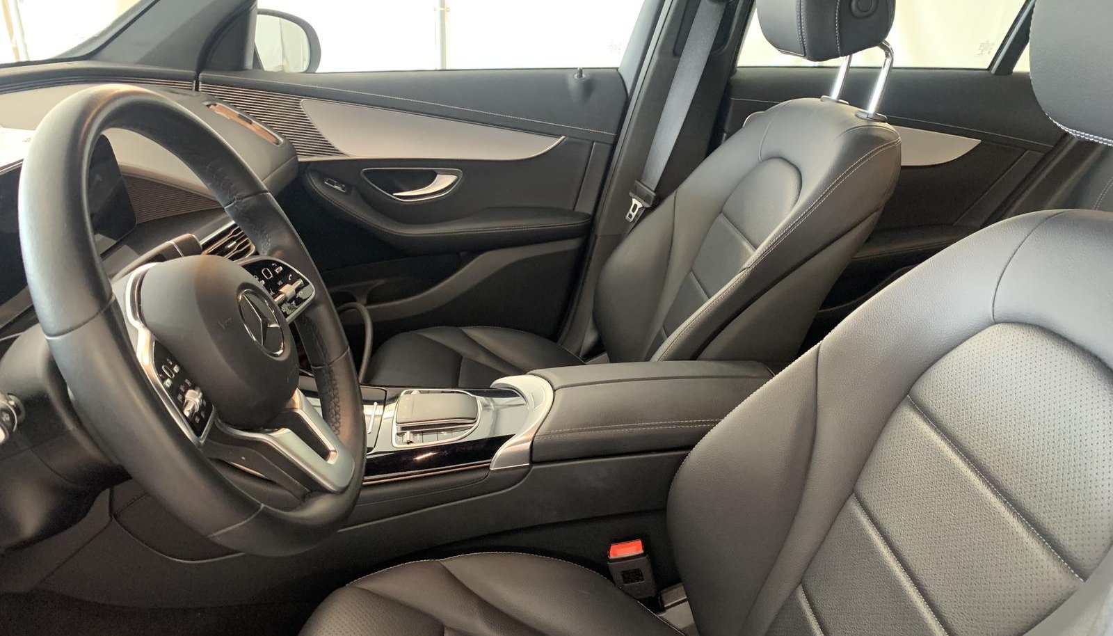 Mercedes-Benz EQC Electric Art Int. 10