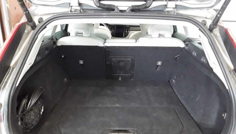 Volvo V60 Plus Bright Recharge Plug-In Hybrid AWD 7