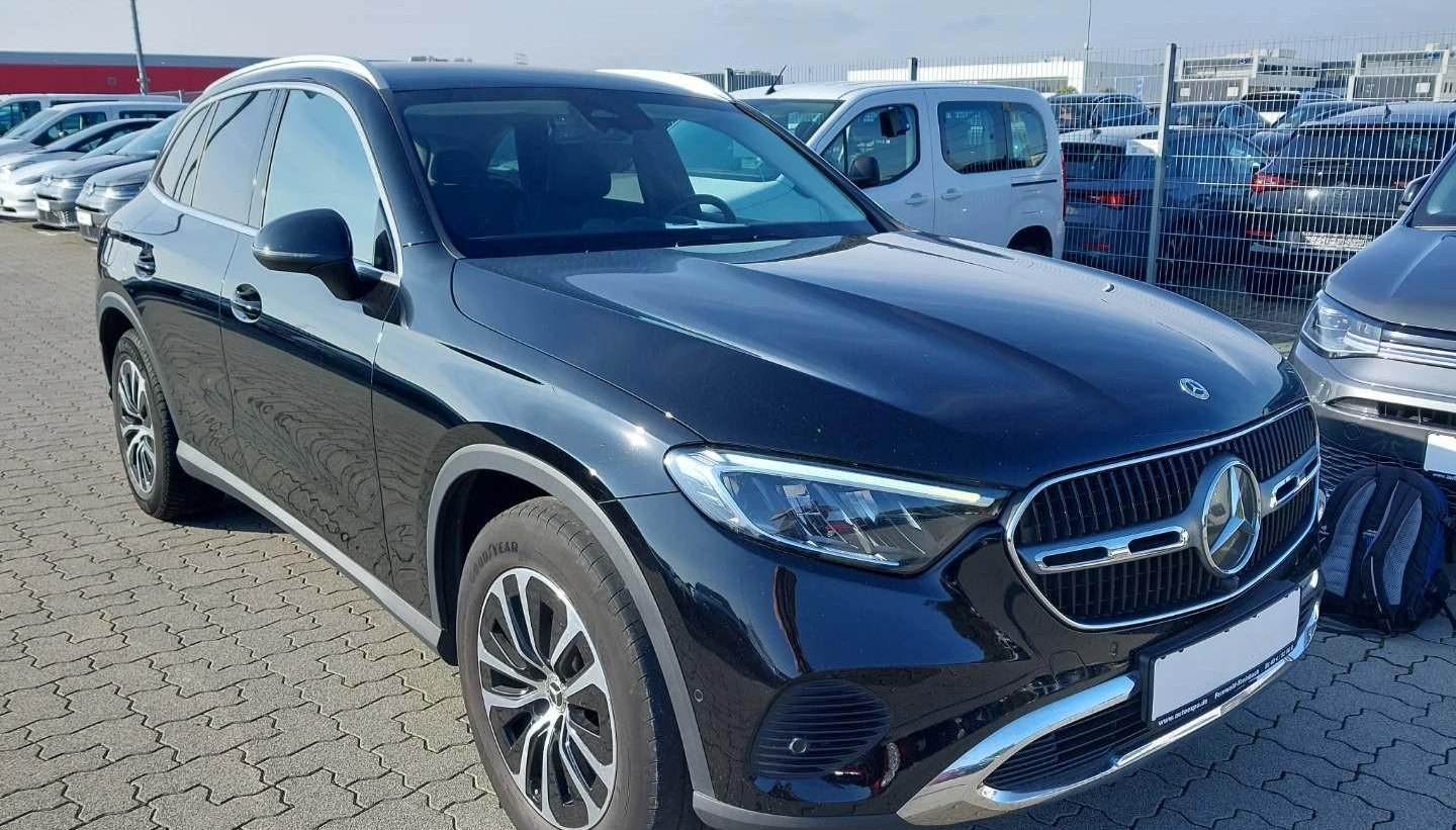 Mercedes-Benz GLC Avantgarde 11