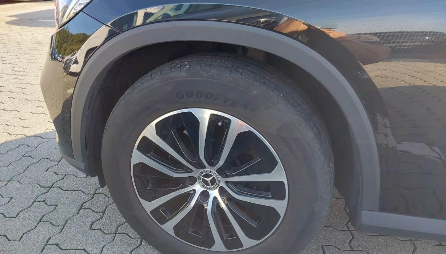 Mercedes-Benz GLC Avantgarde 9