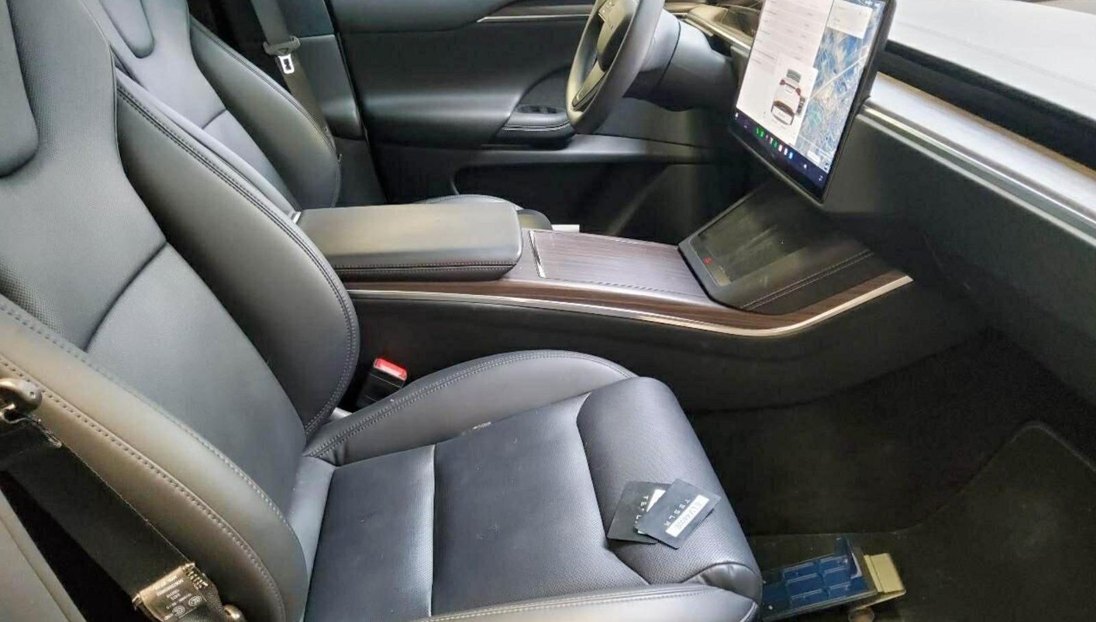 Tesla Model X Dual 2