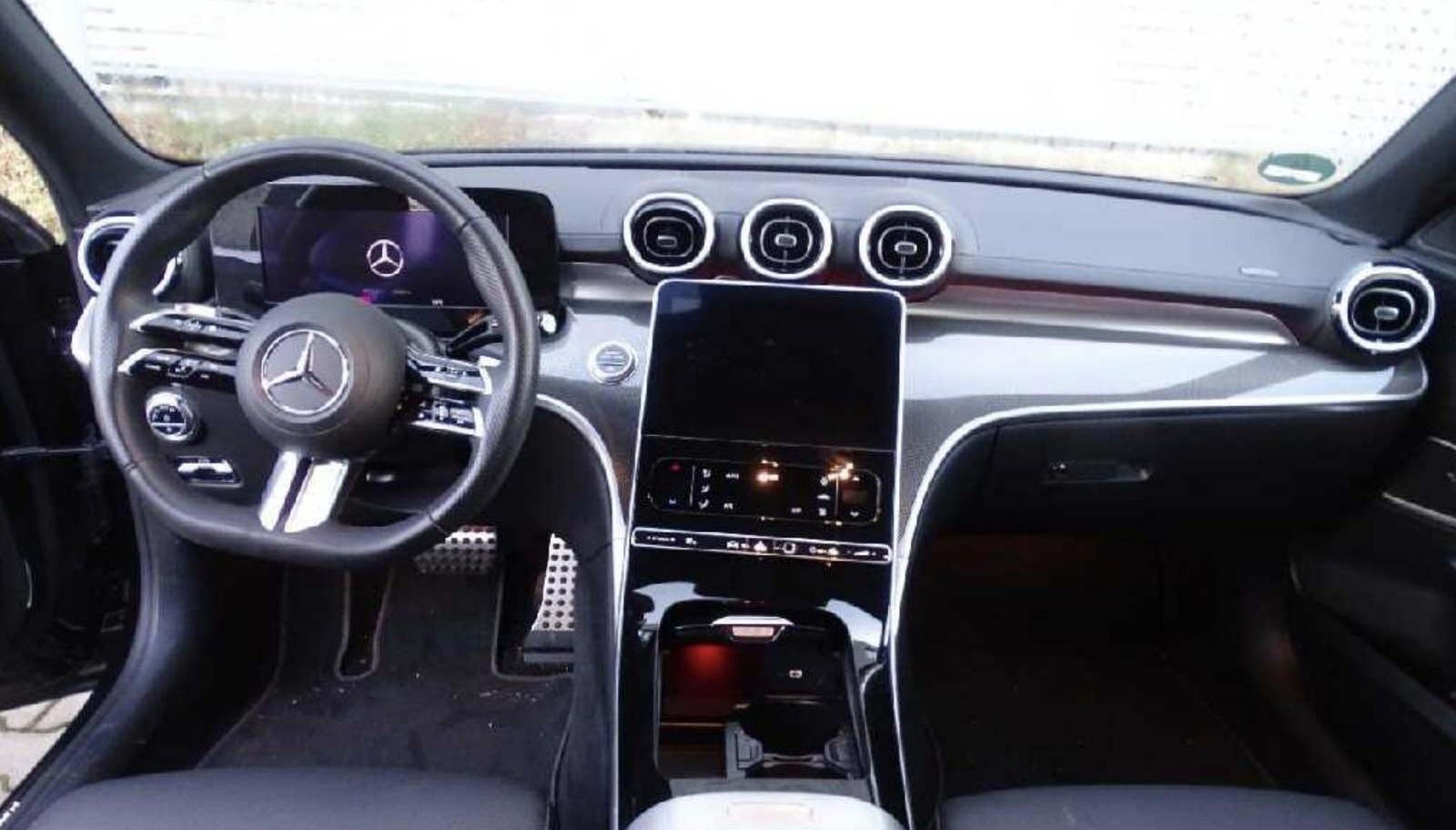 Mercedes-Benz C AMG Line 7