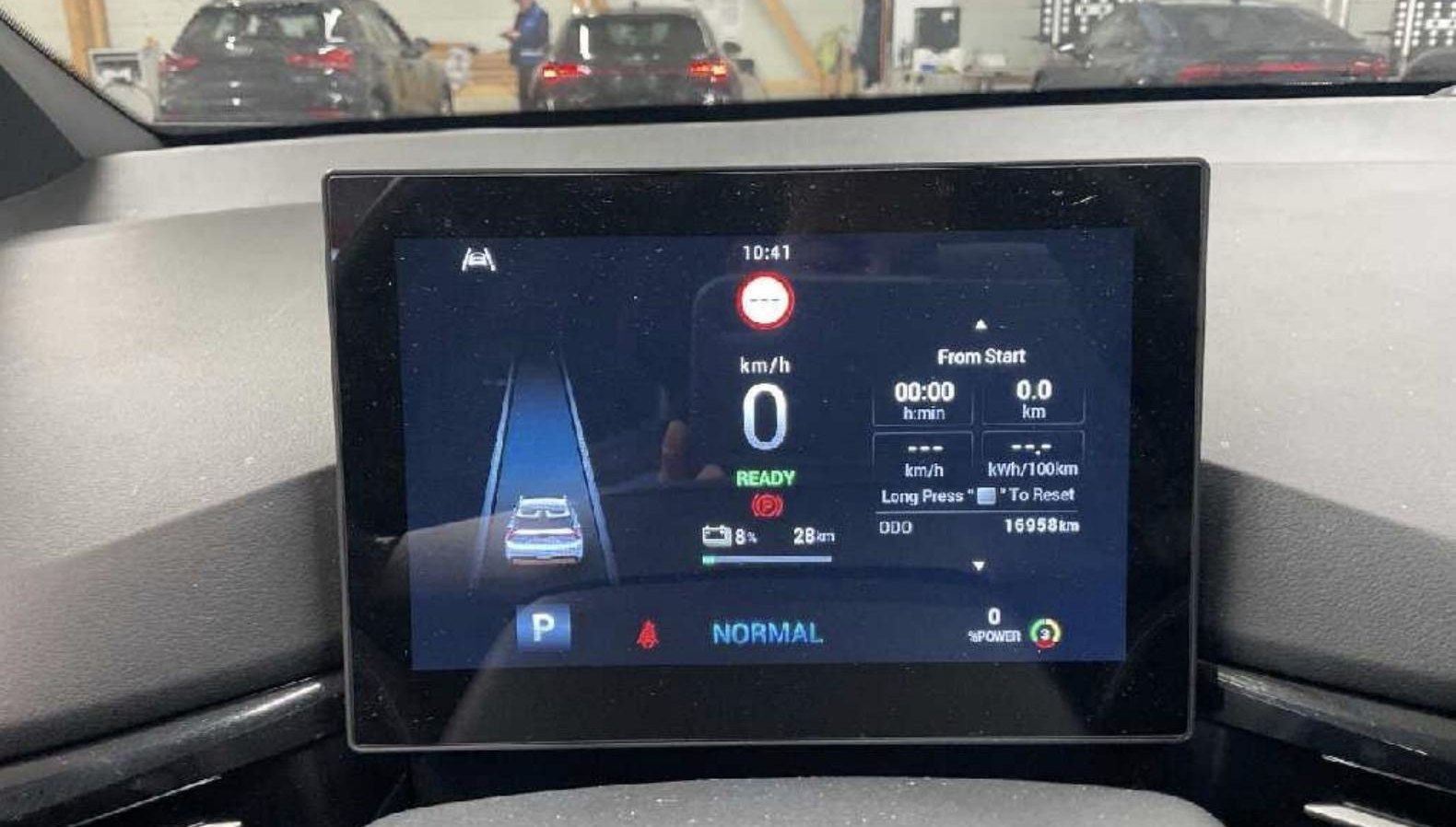 MG MG4 Luxury MG4 Maximal 64KWH! 8