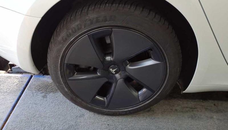 Tesla Model 3 Long Range RWD 5