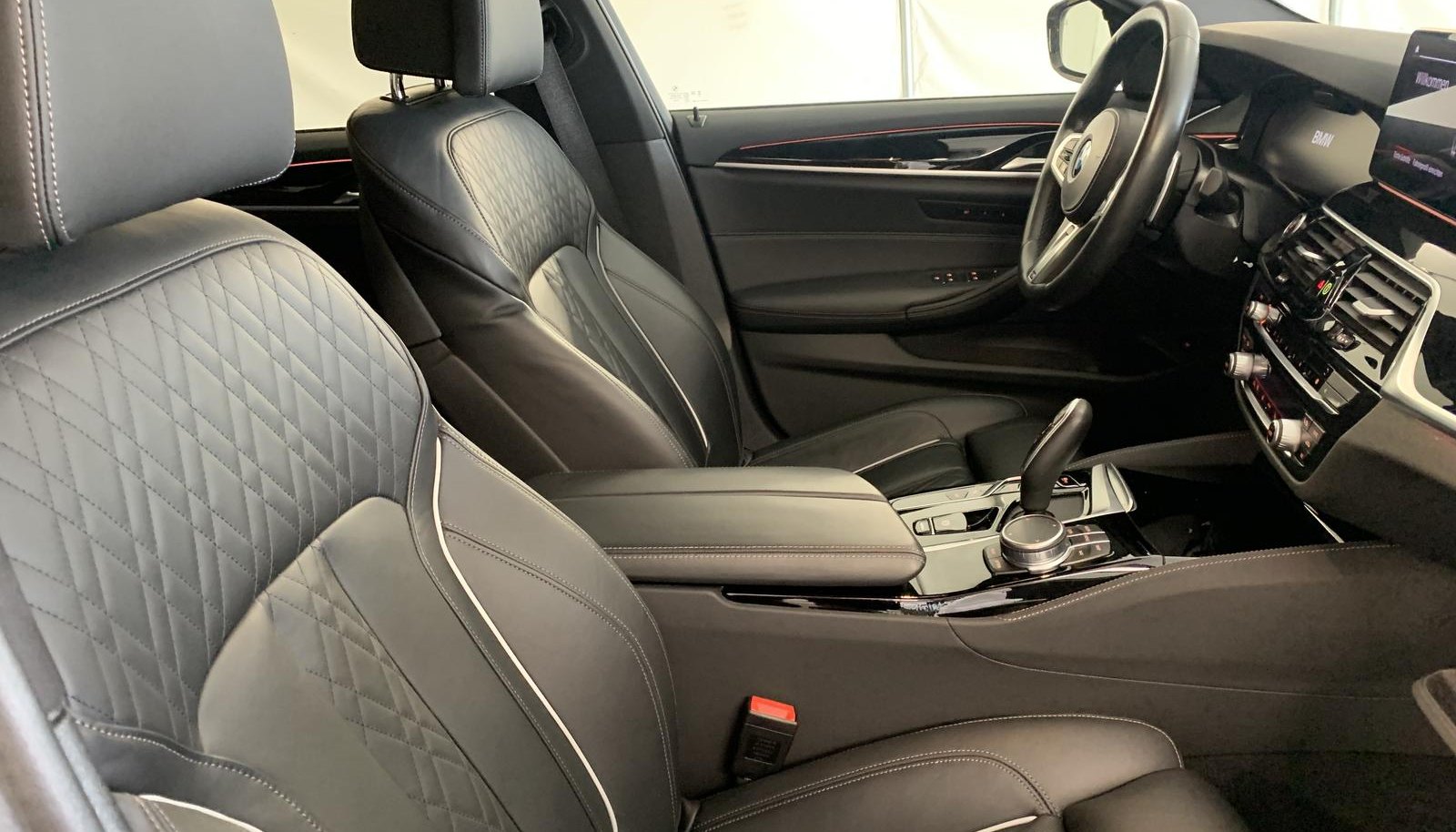 BMW 5 M Sport 3