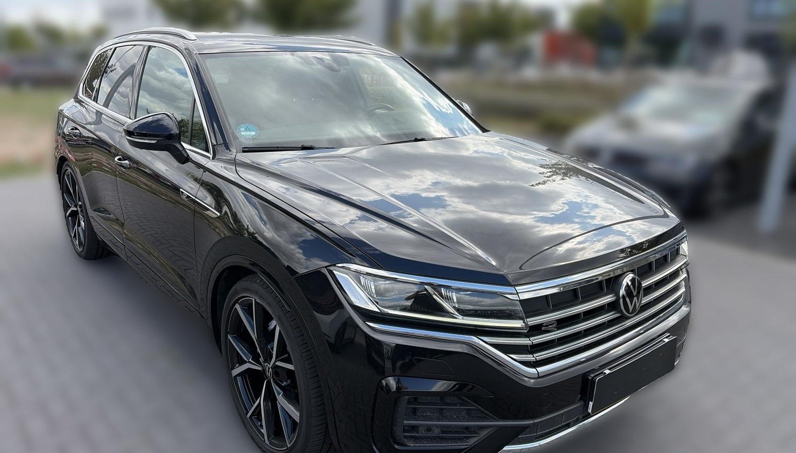 Volkswagen Touareg R-Line 8