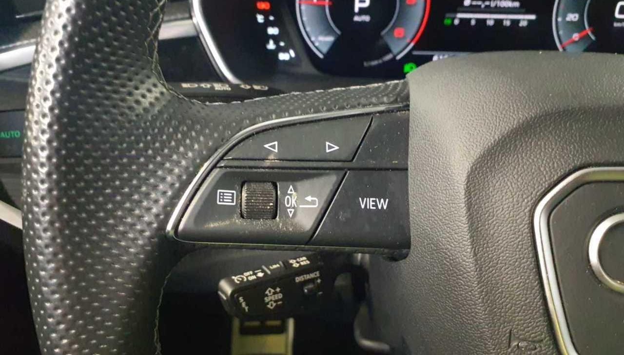 Audi Q3 S-Line 4