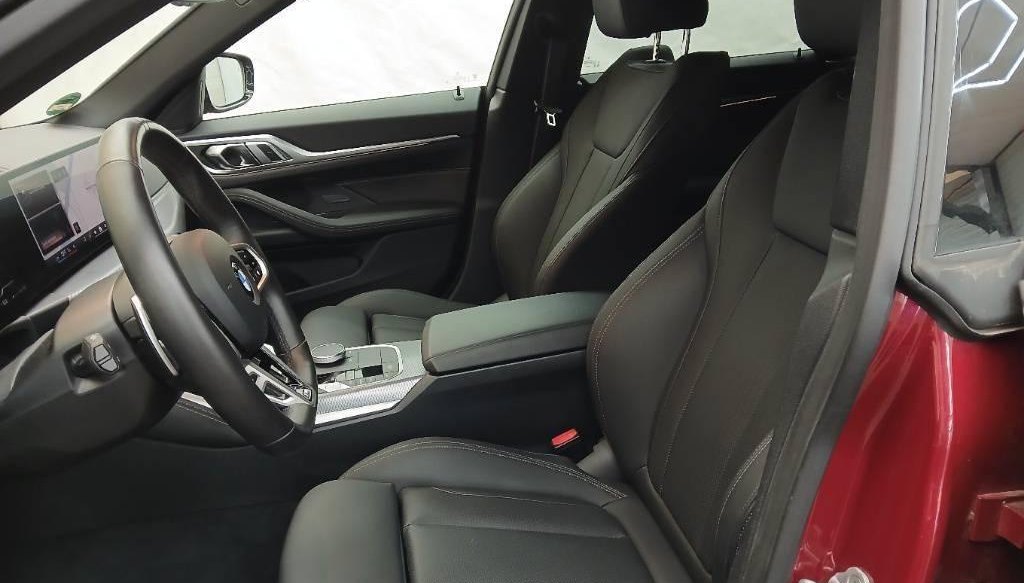 BMW 4 M Sport Pro 6