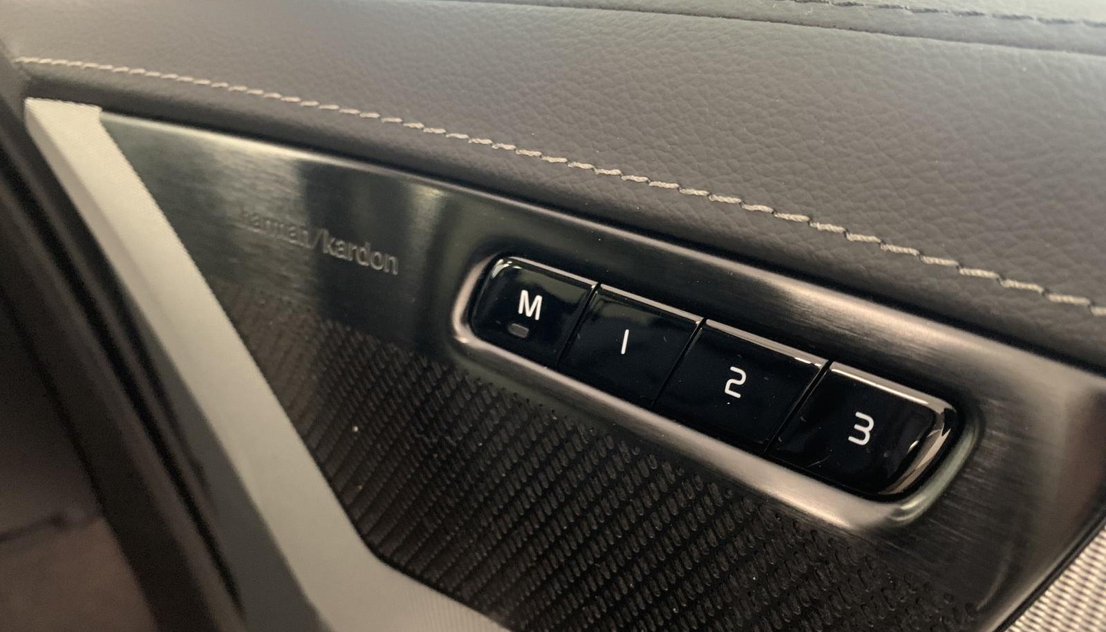 Volvo XC90 Plus Bright AWD 5