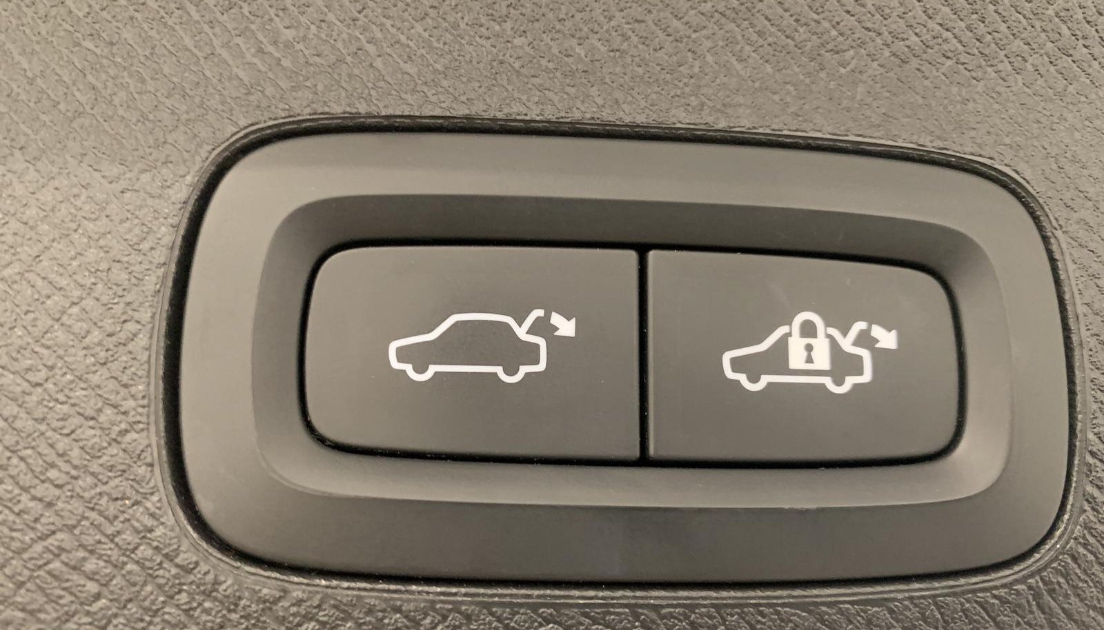 Volvo XC90 Plus Bright AWD 9
