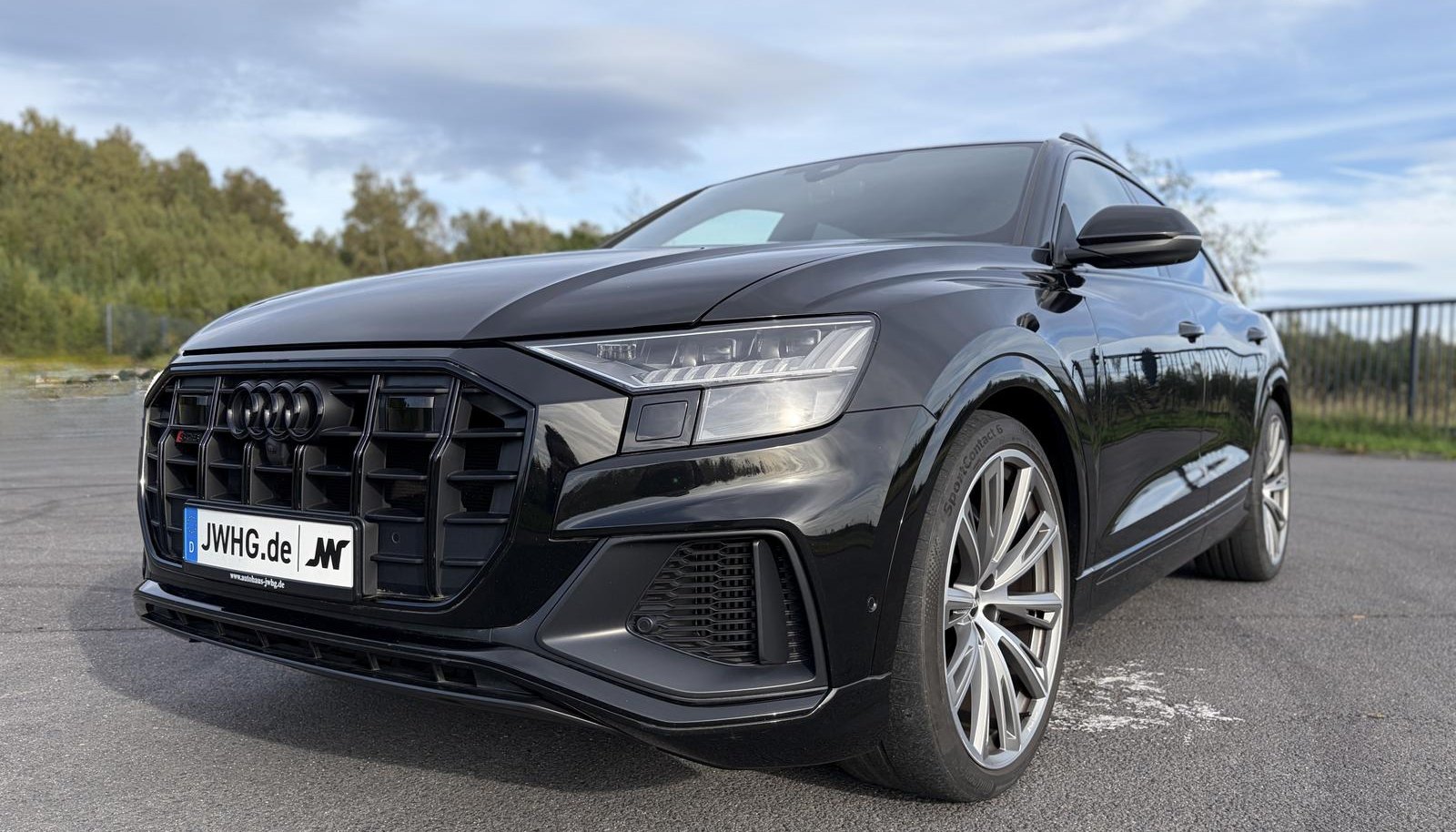 Audi SQ8 quattro 23"/BLACK/ACC+/HD-MATRIX/360°KAM/B&O