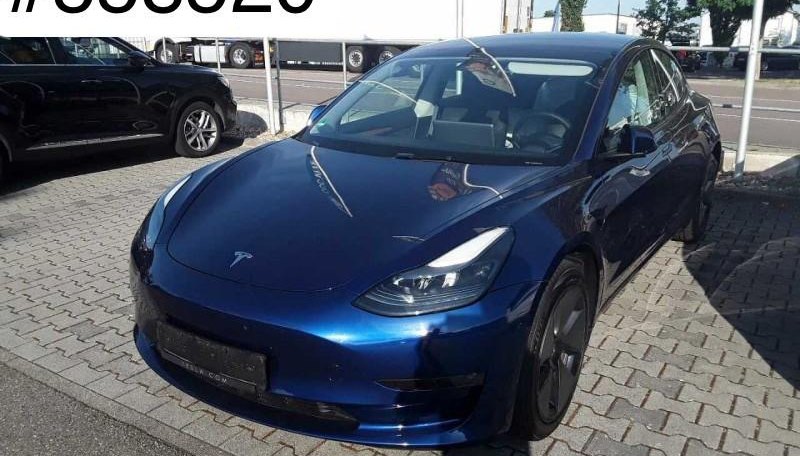 Tesla Model 3 Long Range RWD