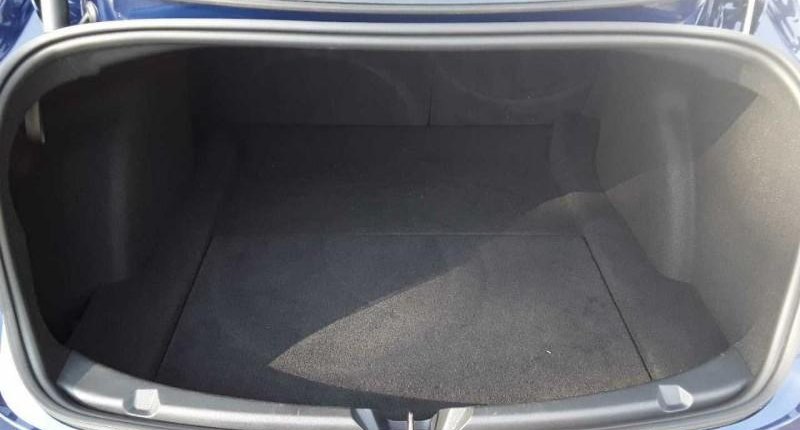 Tesla Model 3 Long Range RWD 8