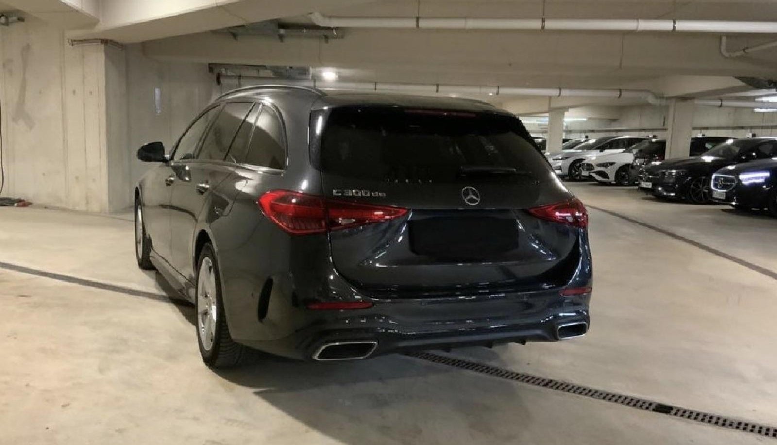 Mercedes-Benz C AMG Line 10