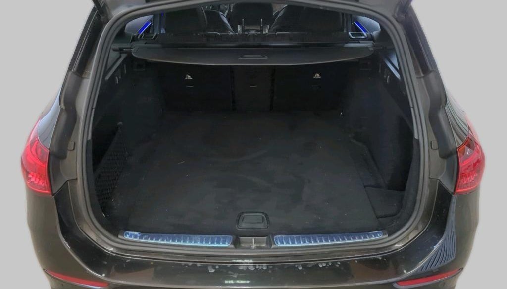 Mercedes-Benz C AMG Line 10