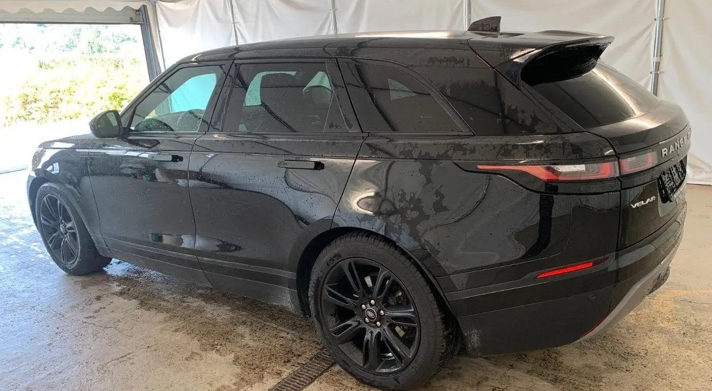 Land Rover Range Rover Velar SE 3