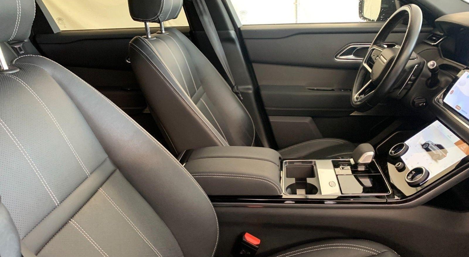 Land Rover Range Rover Velar SE 5