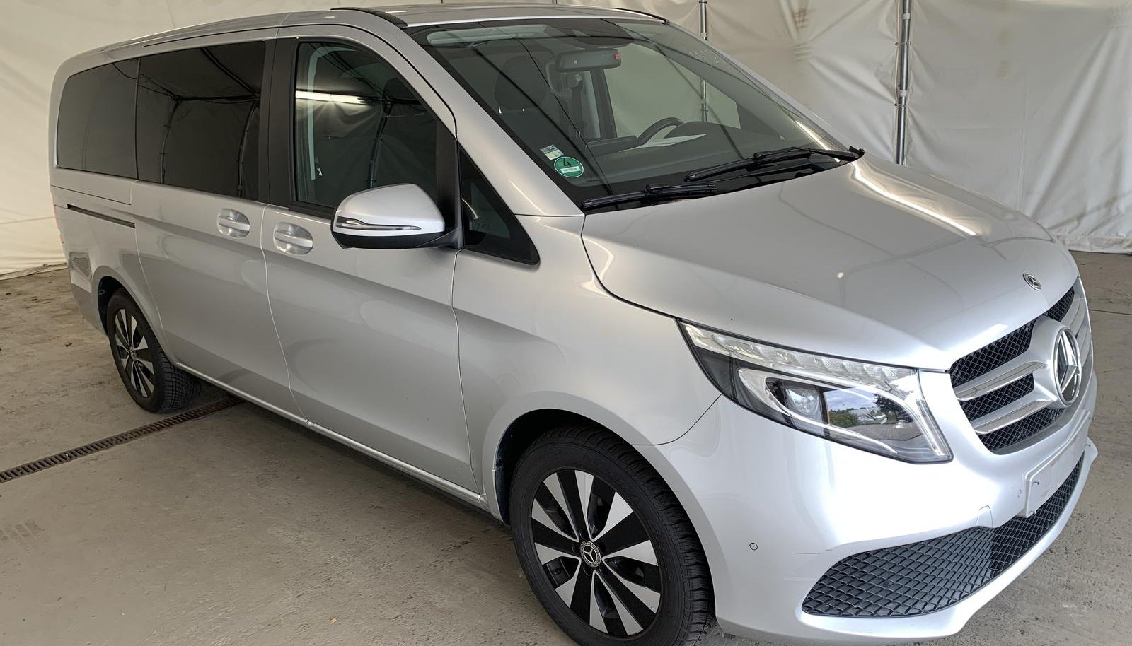 Mercedes-Benz V 300 d EDITION Lang 2